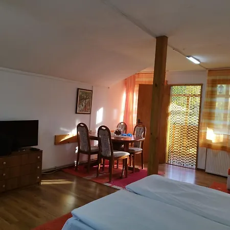 Villa Jun Guest House-3